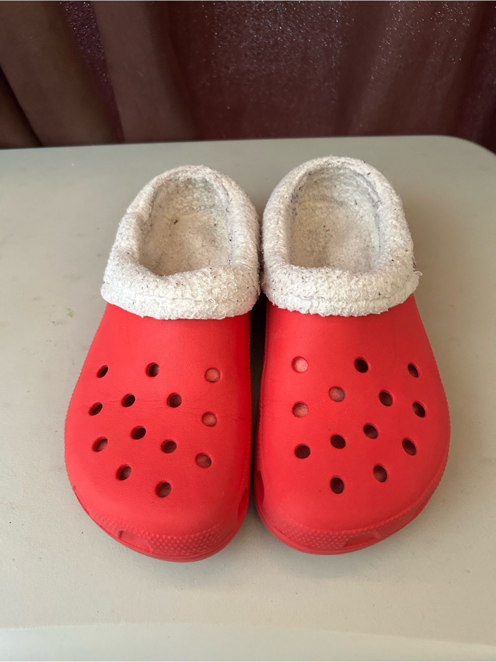 Crocs Red Shoes - Size M 7, W 9 - Picture 3 of 9